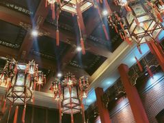 -梅龙镇酒家(南京西路总店)