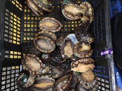 -渔人湾码头海鲜市场负二楼