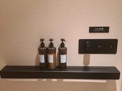 -深圳罗湖口岸国贸桔子水晶酒店