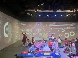 -小鸡哆哆故事屋·儿童乐园(嘉里城店)