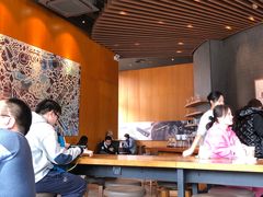 大堂-星巴克(西安曲江银泰店)