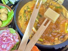 -黔三一夺夺粉酸汤火锅(百信店)
