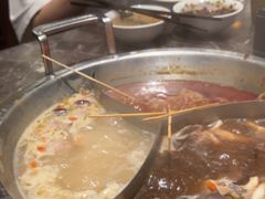 -刘一手重庆火锅(万达广场店)