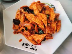 -何适山庄 ·可团建(水长城P2停车场店)