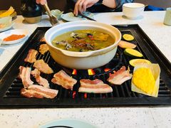 -小锅巴纳西餐厅