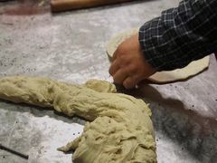 -新塍美食吴哥烧饼
