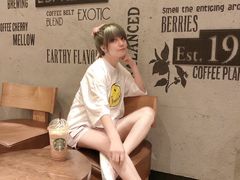 -星巴克臻选(上海长风大悦城店)