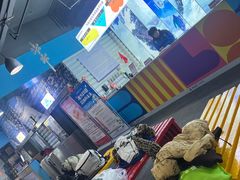 -乔波室内滑雪场