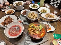 -新白鹿餐厅(滨江银泰店)
