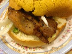 猪扒菠萝包-金华冰厅