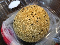 芝麻大麻球-白玉兰食品(汇联商厦店)