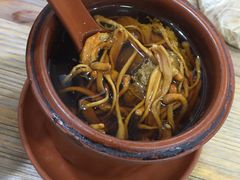 -万煲旺·香港老传承煲仔饭·猪杂汤(客村店)