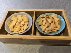 -有红鸡毛店·川菜(建设路店)