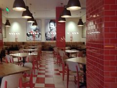 -城市大道红炉披萨烘焙坊