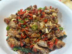 紫苏爆炒牛蛙-笨罗卜浏阳菜馆(龙华鹏润达店)