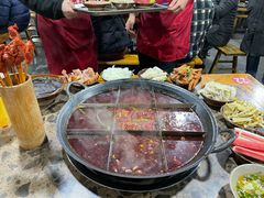 -正南齊北重庆老火锅(光华村直营店)