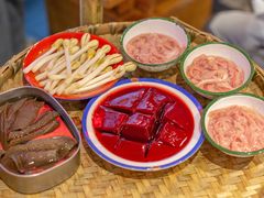 -王婆乔鲜鱼自助火锅(蜀汉路店)