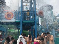 -欢乐水魔方水世界