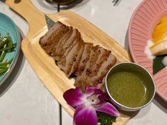 香烤猪颈肉配秘制蘸料-正泰餐厅AmazingThai(新奥购物中心店)