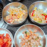 说说前菜吧分量很多 青菜吃完了还会上 两个吃足足饱了