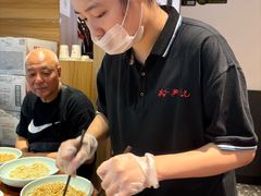 -裕兴记•蟹黄面馆(人民广场店)