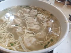 鲜肉小馄饨-东泰祥生煎馆(长宁路店)