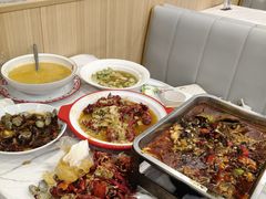 -江城燕子大排档(江汉路步行街店)