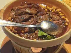 -八府香鸭·啫啫煲(华山路店)