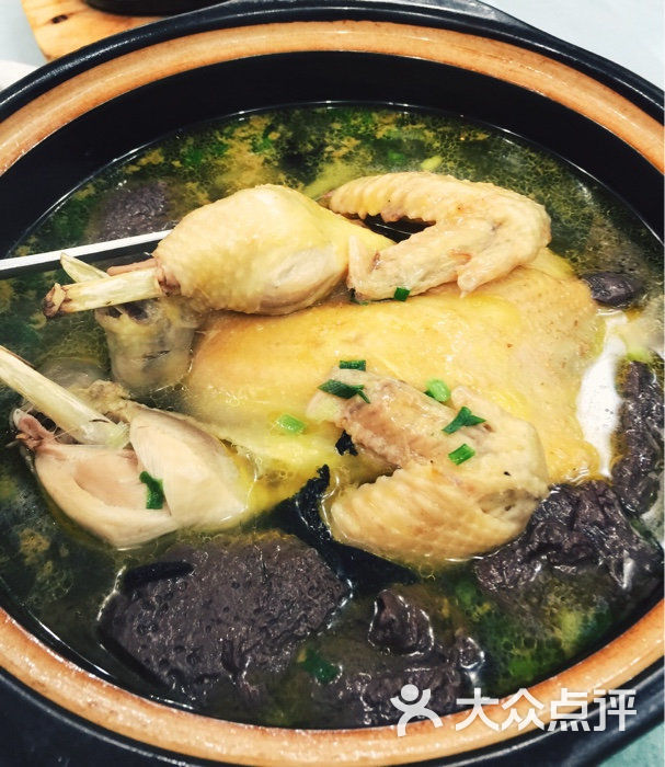 黄山风景区汤口徽菜一楼hs988