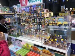 -泡泡玛特POPMART(石景山万达店)