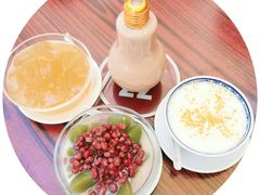 -周大娘牛乳(旧寨古村总店)