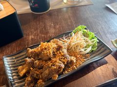 -两兄弟Song Pee Nong(2号店)