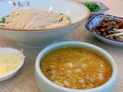 -朱洪元苏式面馆(绿宝广场店)
