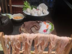 -湊湊火锅·茶憩(新中关购物中心店)