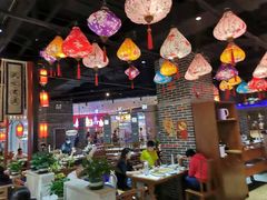 大堂-荷塘秋月·本帮江浙菜(国权路店)