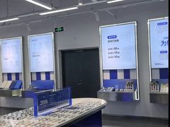 -优购镜仓(六角广场店)
