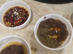 -粤潮牛肉火锅店(江南大道店)