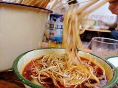 -拈签一笑黄牛肉辣卤串串