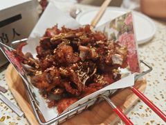 -小董哥烤串·爆汁大油边(故宫店)