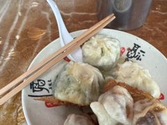 -依云煎包店