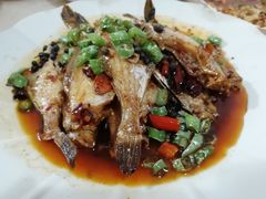 -洪霞餐馆