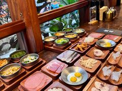-银米·云南传统过桥米线(双廊黑金冠店)