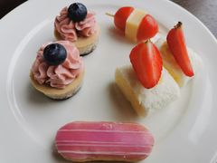 -大中华希尔顿酒店-念自助餐·嗨啤·小龙虾