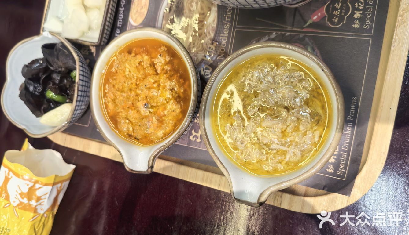 蟹黄面味道鲜美，孩子很爱吃