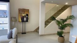 -JNK皮肤管理中心