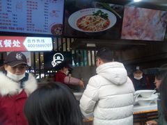 -钟方模白家肥肠粉(春熙店)