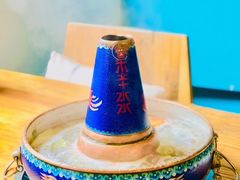 -毛辣果·贵州红酸汤牛肉火锅(西单店)