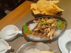 -捞王锅物料理(上海世茂广场店)