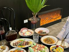 -公园北鹿·铃兰餐厅(齐盛湖店)