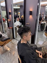 -藤野造型烫染·漂发